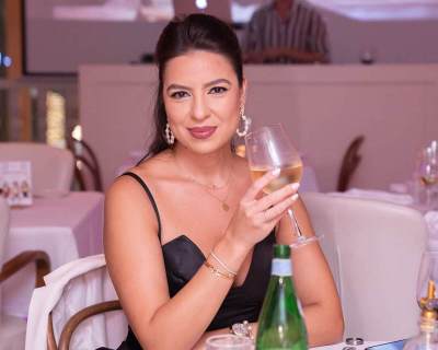 Mademoiselle-August-18-2020-Gallery-3